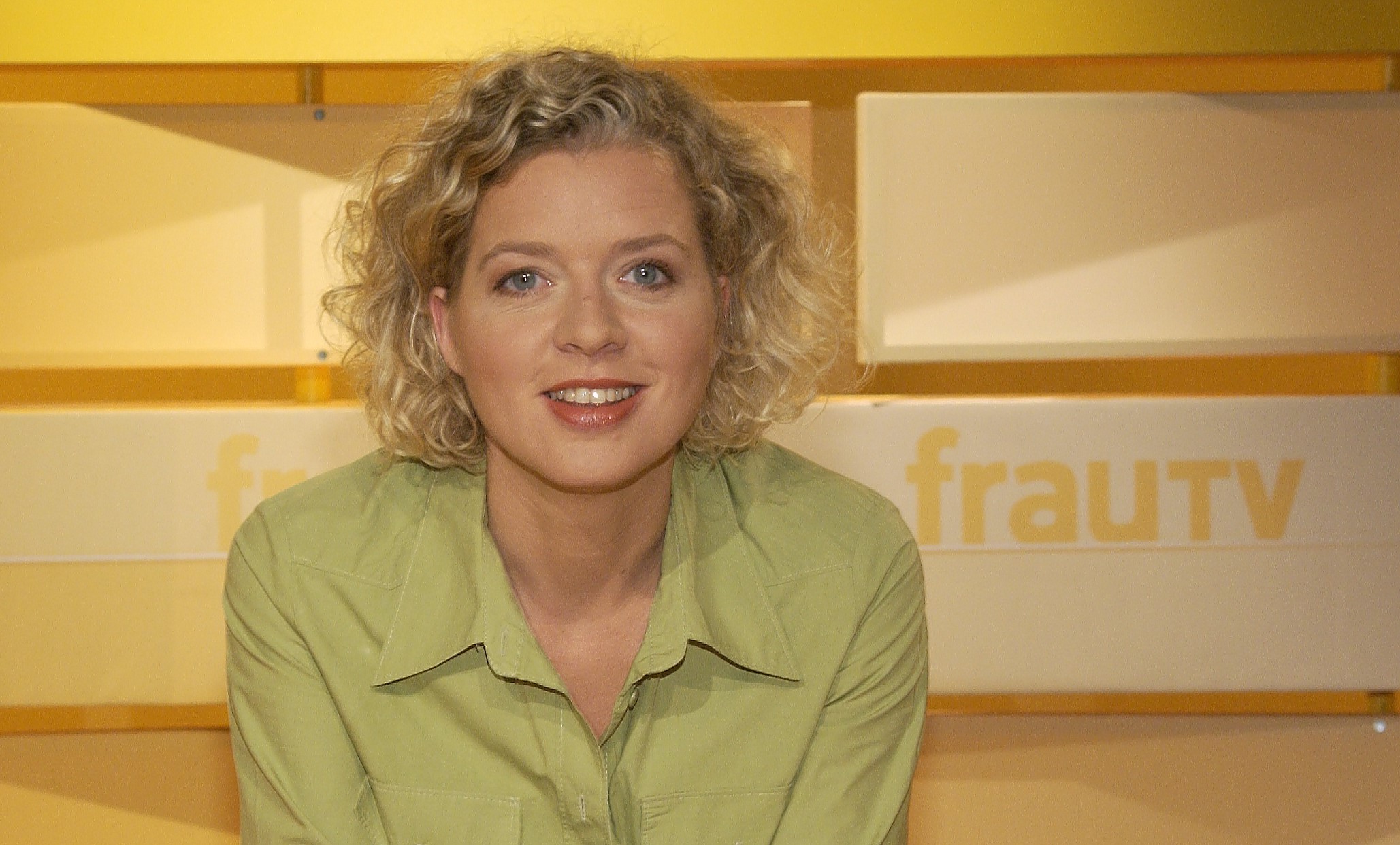 Über Busen & Oberarme witzeln – Frau-TV-Moderatorin Ortgies übt Kritik