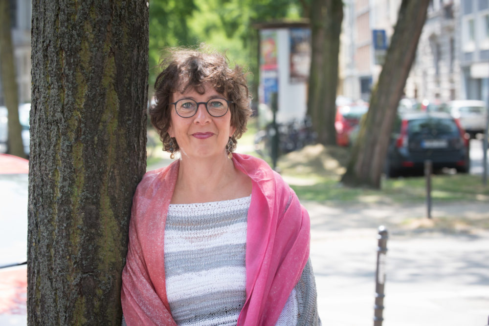 Zukunftsgeschenk für verwaisende Kinder: Journalistin produziert Familienhörbücher mit todkranken Eltern