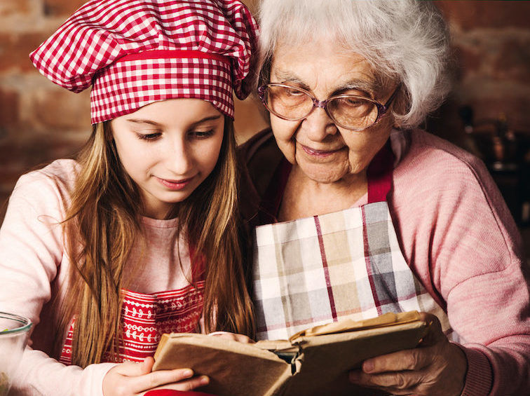 Kochbuch mit Familienanschluss: Rezepte aus alten und neuen Zeiten