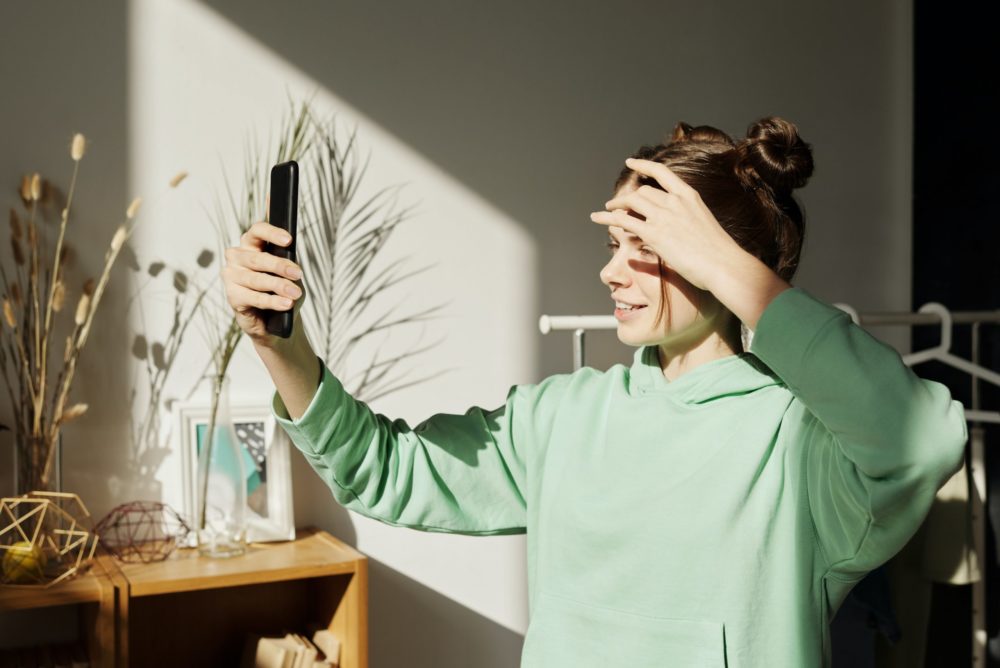 Albtraum Pubertät bei Mädchen: So reagiert man am besten