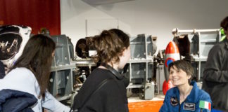 Beruflich ins All? ESA-Astronautin Samantha Cristoforetti macht Mädchen Mut