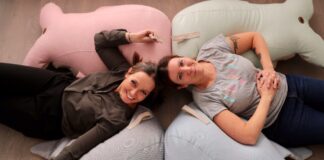 Wegen übel riechendem Kuschel-Produkt: Mütter gründen SNAGY Die SNAGY-Gründerinnen