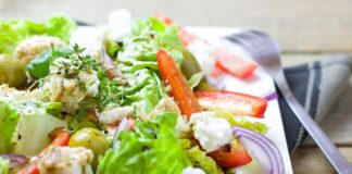 3 Bitterstoffe, die eine gesunde Ernährung bereichern Salat mit Bitterstoffen