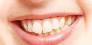 Zahngesundheit: Ein schönes Lächeln dank gesunder Zähne Zähne