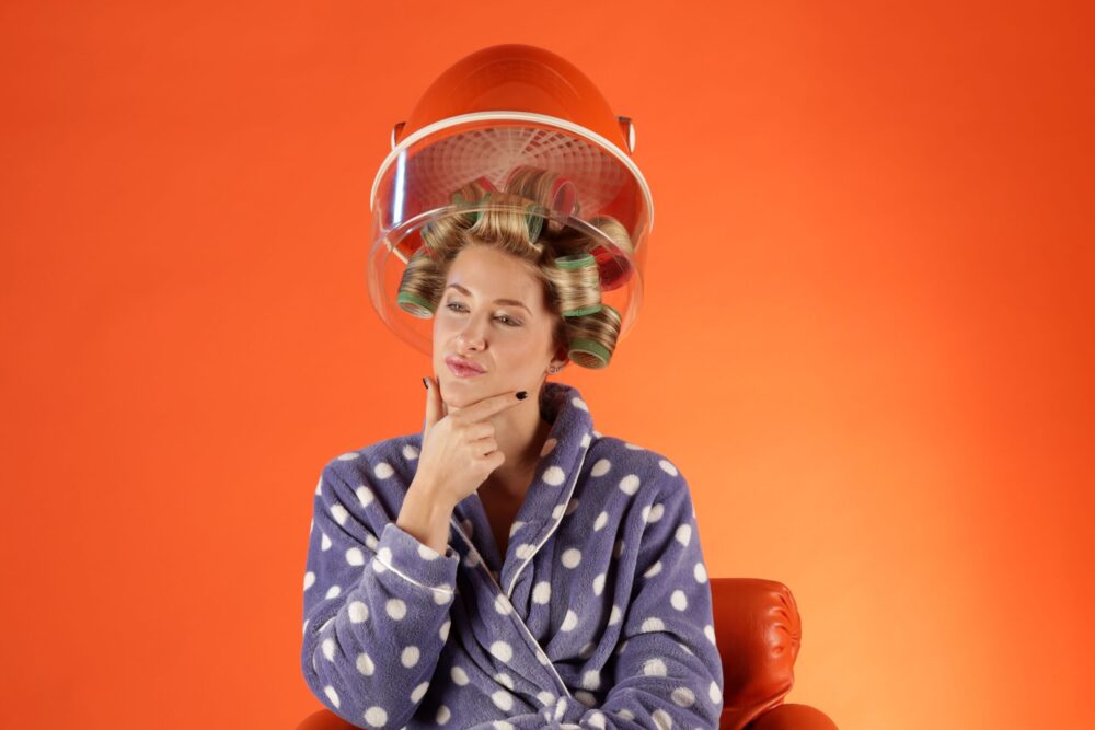 Kalte Füße kurz vor der Hochzeit – Gastbeitrag von Heike Klopsch Frau unter Trockenhaube