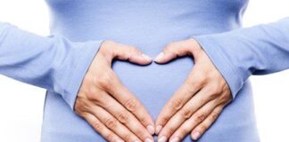 Grippe besiegen, Durchfall stoppen: Hausmittel machen`s möglich Hände auf magen