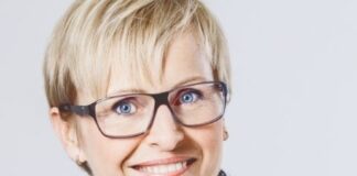 Mit Pinsel, Perücke & Silikon: Aus dem Alltag einer Maskenbildnerin Katrin Westerhausen