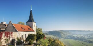 Günstiger Urlaub Deutschland: 3 unterschätzte Reiseziele für kleines Budget Günstiger Urlaub Deutschland