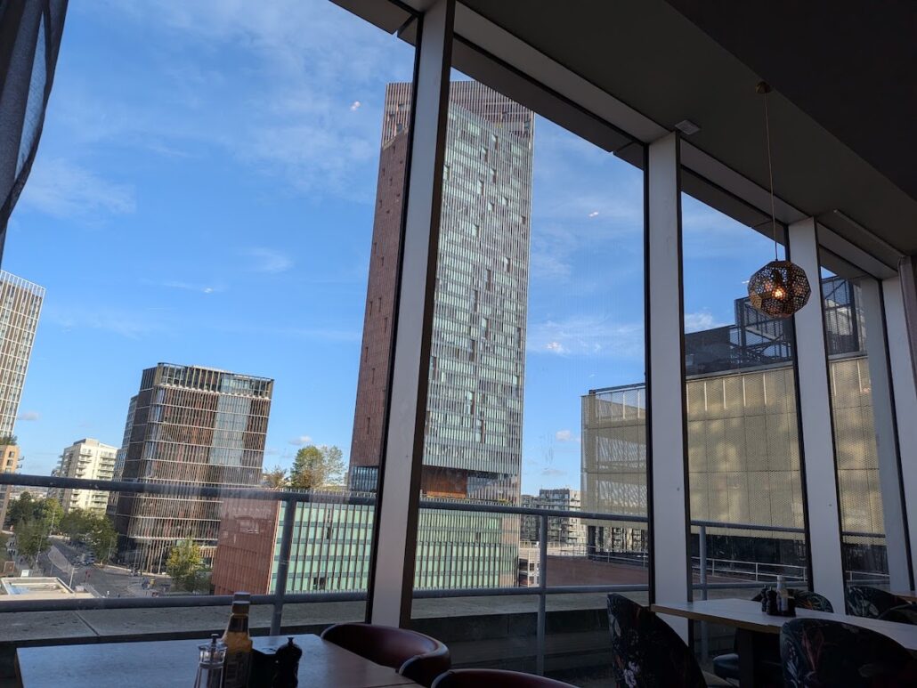 Blick aus dem Fenster London